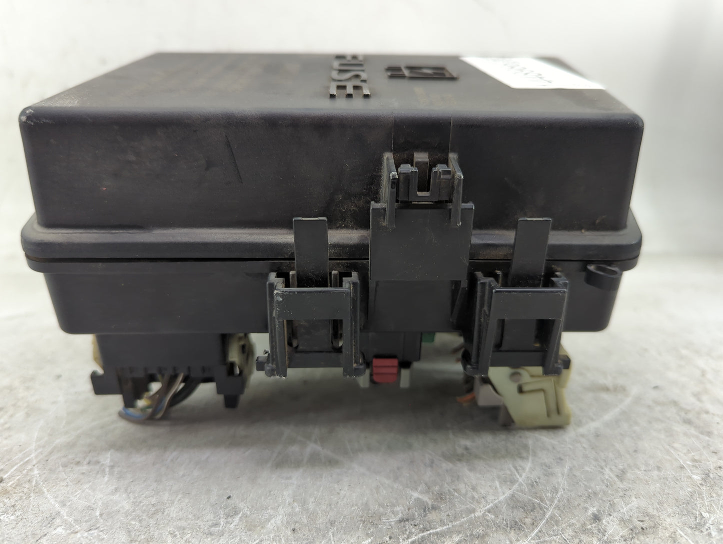 2004-2006 Chrysler Pacifica Fusebox Fuse Box Panel Relay Module P/N:05082790AH Fits Fits 2004 2005 2006 OEM Used Auto Parts 
