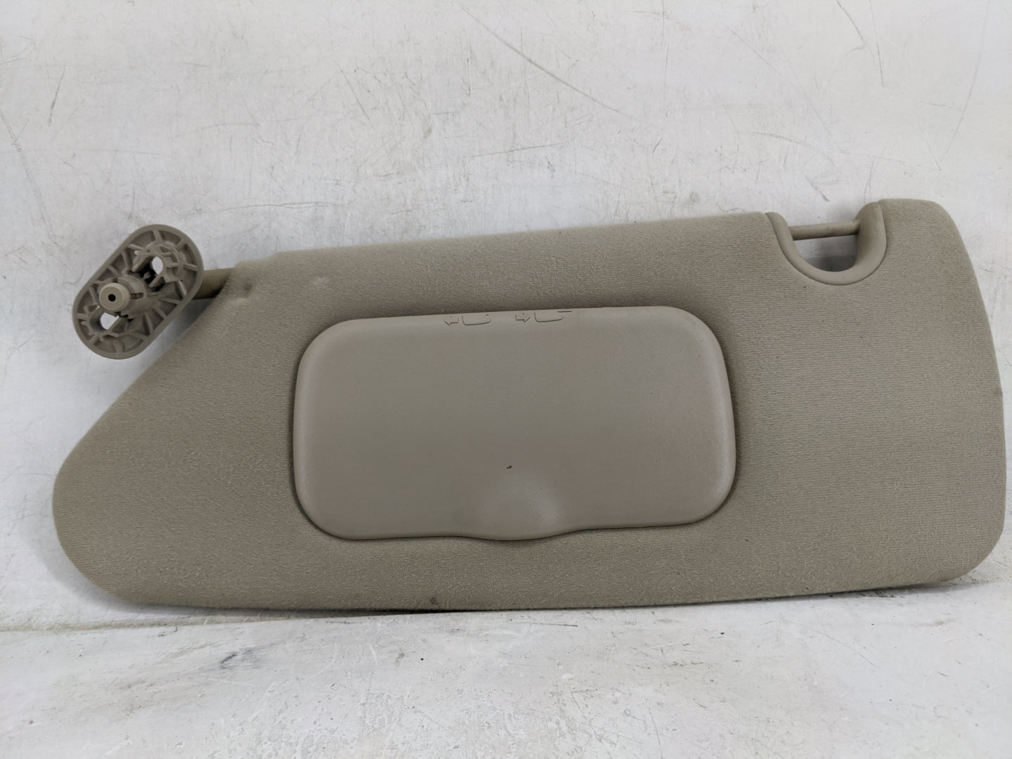 2004-2006 Chrysler Pacifica Sun Visor Shade Replacement Driver Left Mirror Fits Fits 2004 2005 2006 OEM Used Auto Parts - Oe