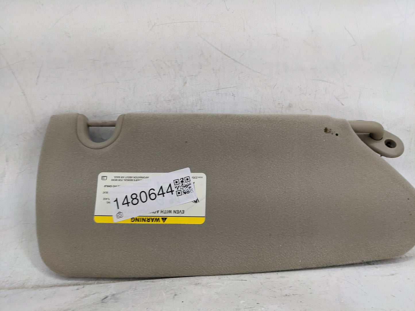 2004-2006 Chrysler Pacifica Sun Visor Shade Replacement Driver Left Mirror Fits Fits 2004 2005 2006 OEM Used Auto Parts - Oe