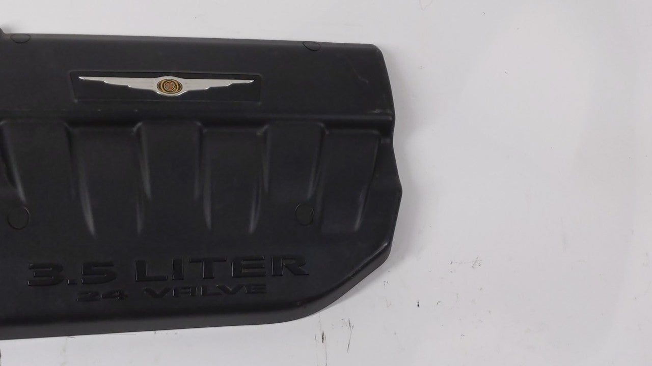 2006 Chrysler Pacifica Engine Cover - Oemusedautoparts1.com