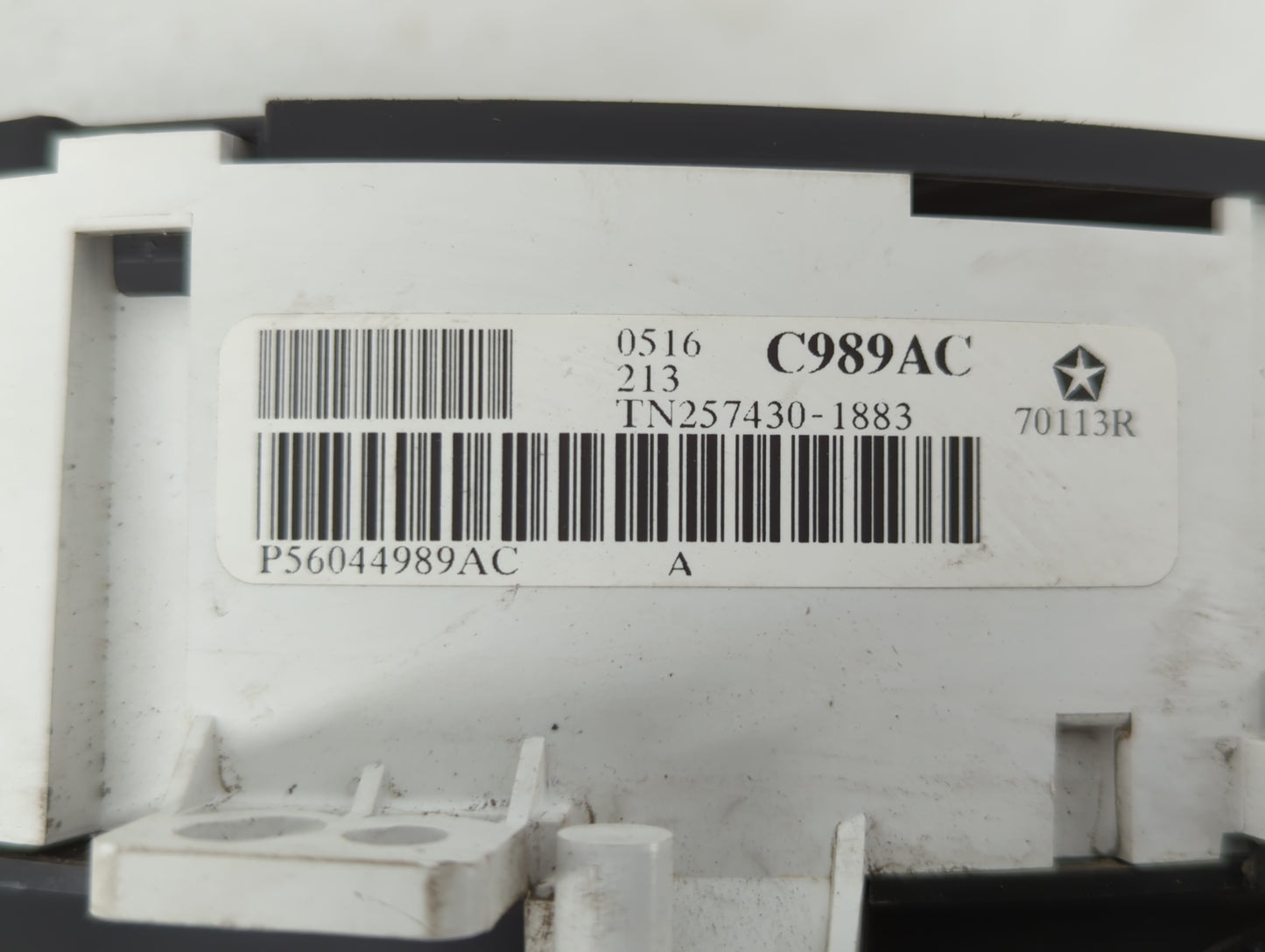 2006 Chrysler Pacifica Instrument Cluster Speedometer Gauges P/N:P56044989AC P56044989AE, P56044992AC Fits OEM Used Auto Par