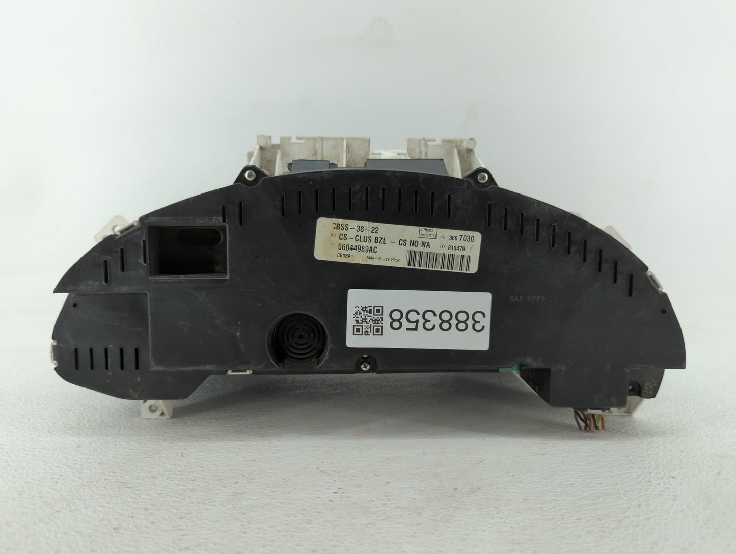 2006 Chrysler Pacifica Instrument Cluster Speedometer Gauges P/N:P56044989AC P56044989AE, P56044992AC Fits OEM Used Auto Par