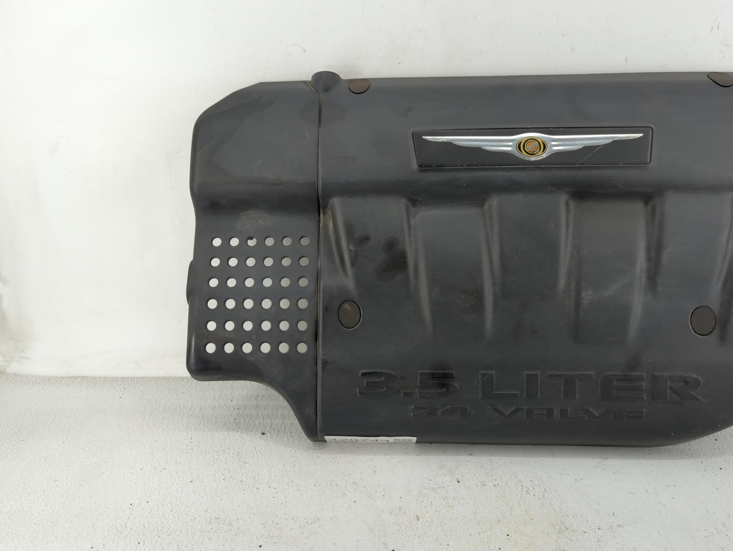 2006 Chrysler Pacifica Engine Cover - Oemusedautoparts1.com