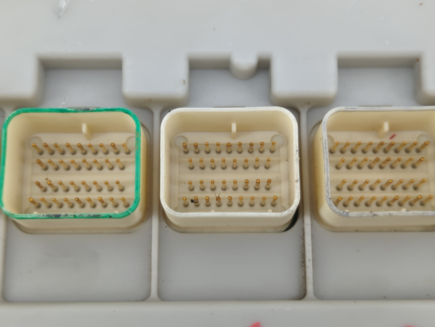 2006 Pacifica Bluetooth Phone Communication Control Module Ccm Oem - Oemusedautoparts1.com