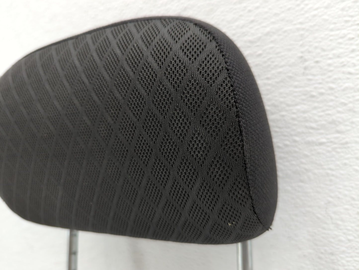 2006 Chrysler Pacifica Headrest Head Rest Front Driver Passenger Seat - Oemusedautoparts1.com