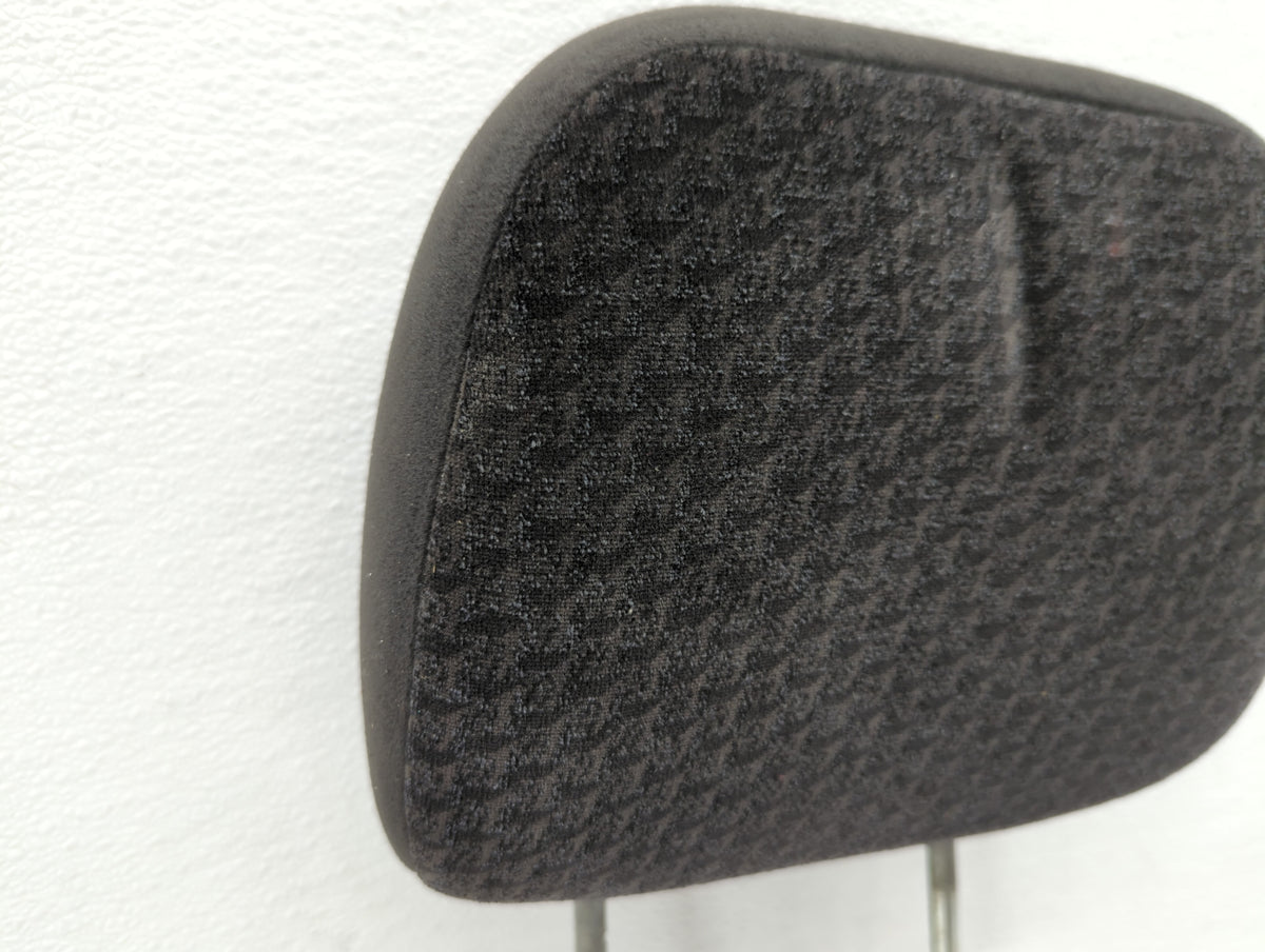 2006 Chrysler Pacifica Headrest Head Rest Rear Center Seat Black 484497 - Oemusedautoparts1.com