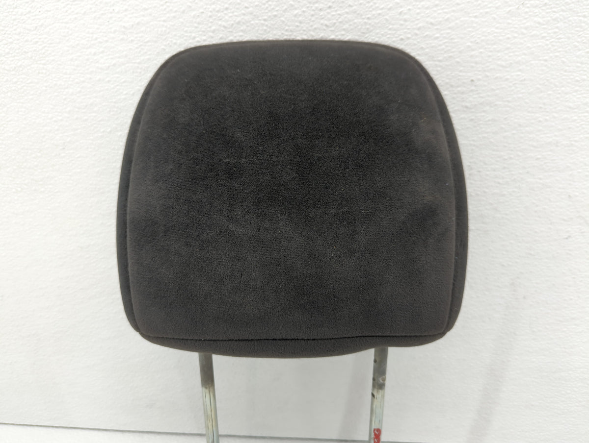 2006 Chrysler Pacifica Headrest Head Rest Rear Center Seat Black 484497 - Oemusedautoparts1.com