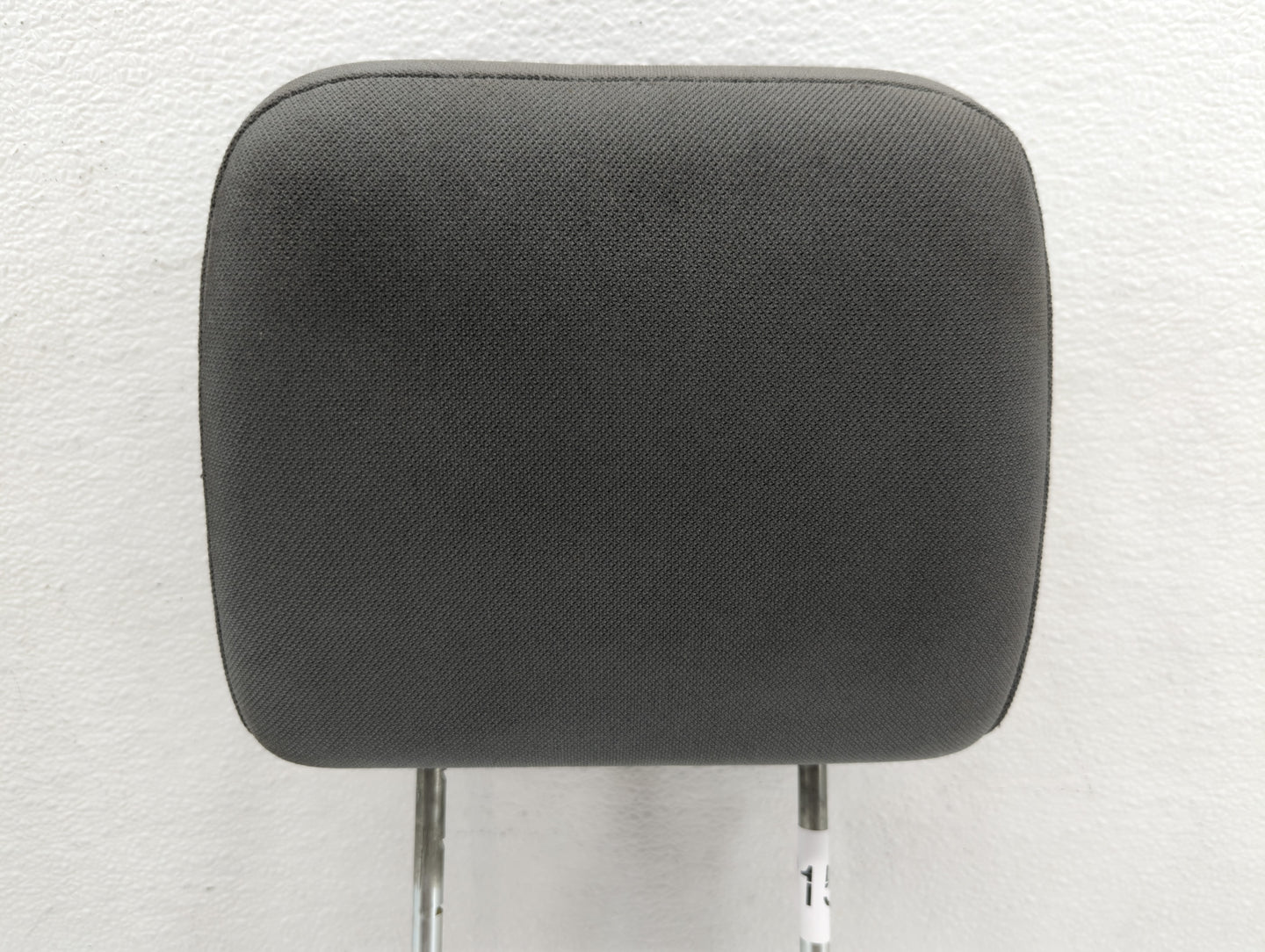 2006 Chrysler Pacifica Headrest Head Rest Front Driver Passenger Seat - Oemusedautoparts1.com
