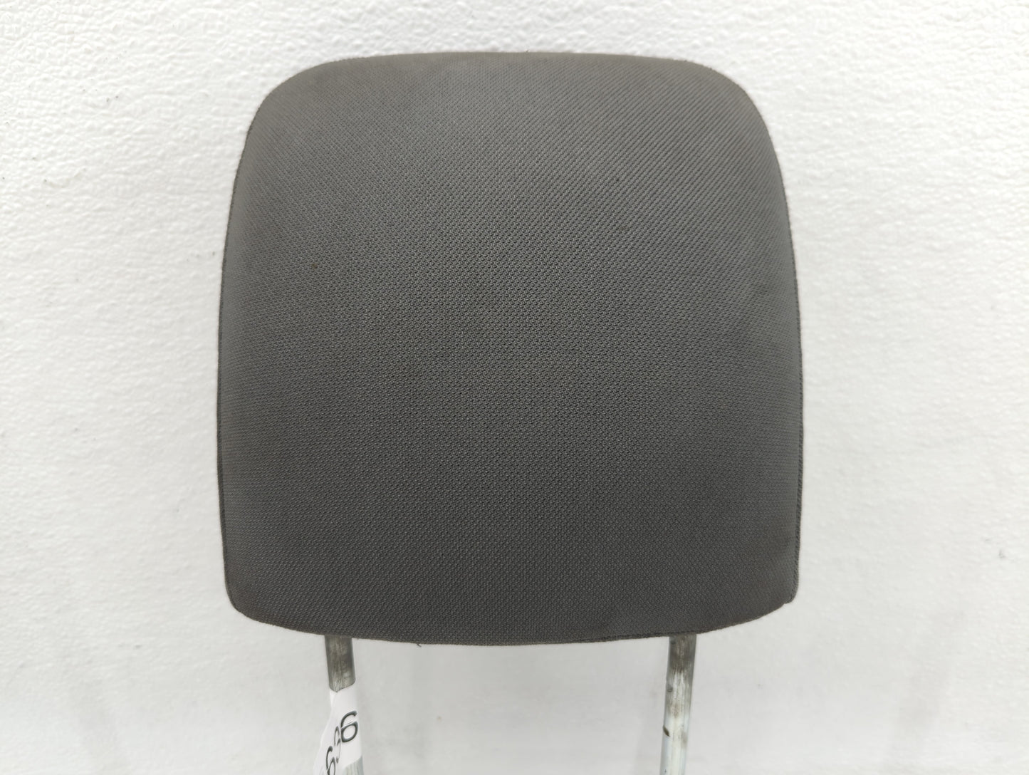 2006 Chrysler Pacifica Headrest Head Rest Front Driver Passenger Seat - Oemusedautoparts1.com