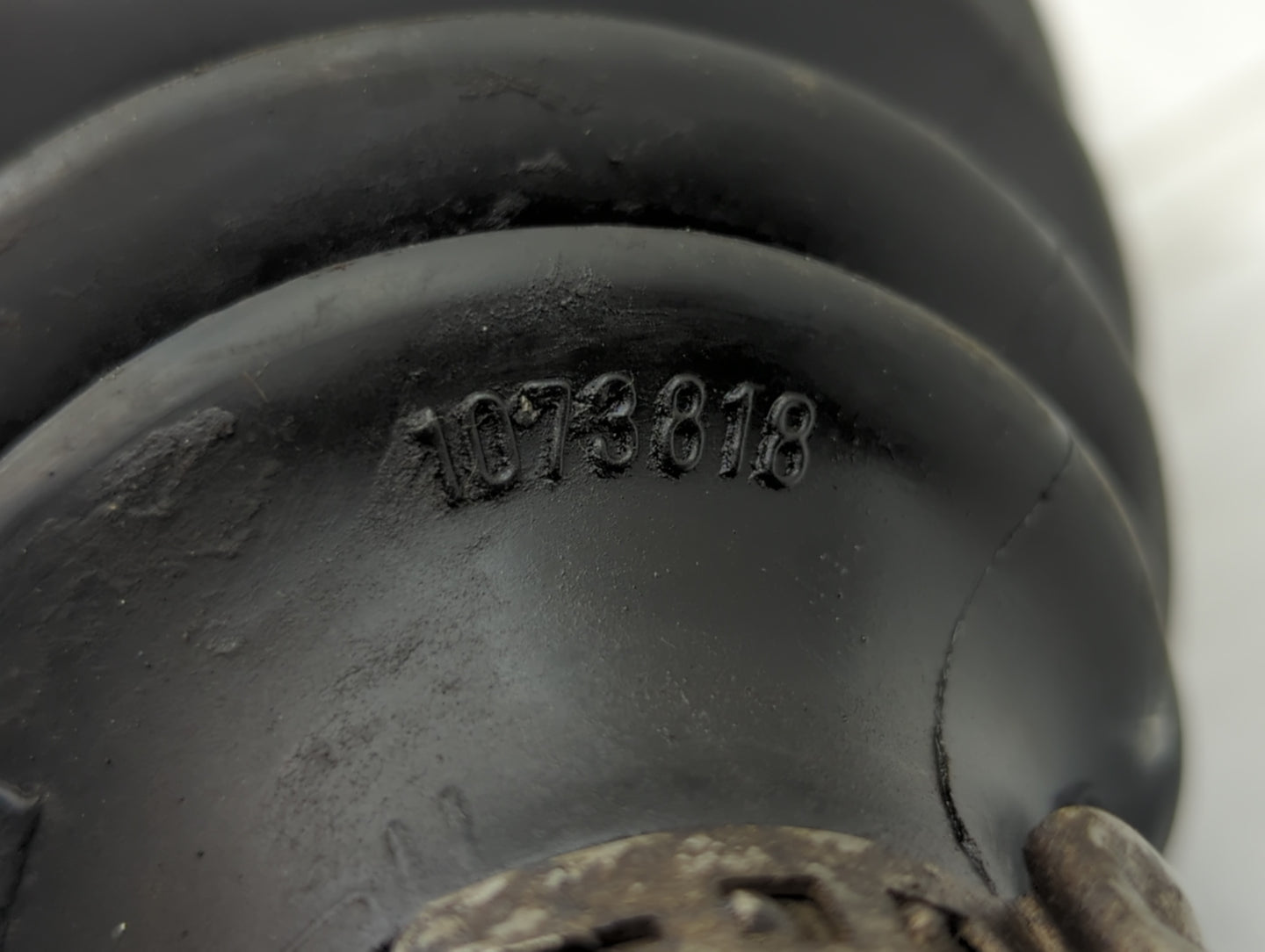 2004-2006 Chrysler Pacifica Axle Shaft Front Passenger Cv C/v - Oemusedautoparts1.com