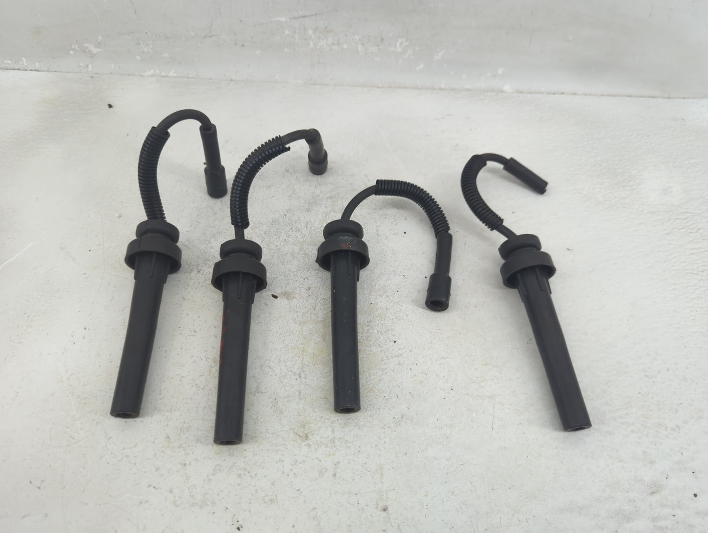 2004-2010 Chrysler Pt Cruiser Ignition Coil Igniter Pack - Oemusedautoparts1.com