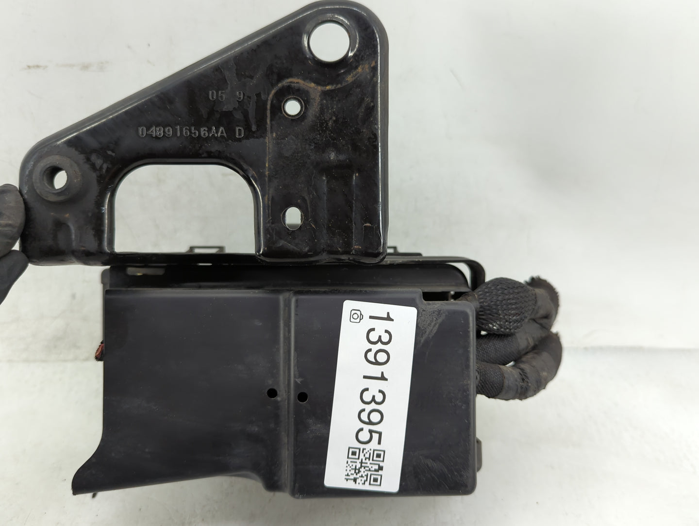 Chrysler Pt Cruiser Fusebox Fuse Box Relay Module Tipm P56049719an - Oemusedautoparts1.com