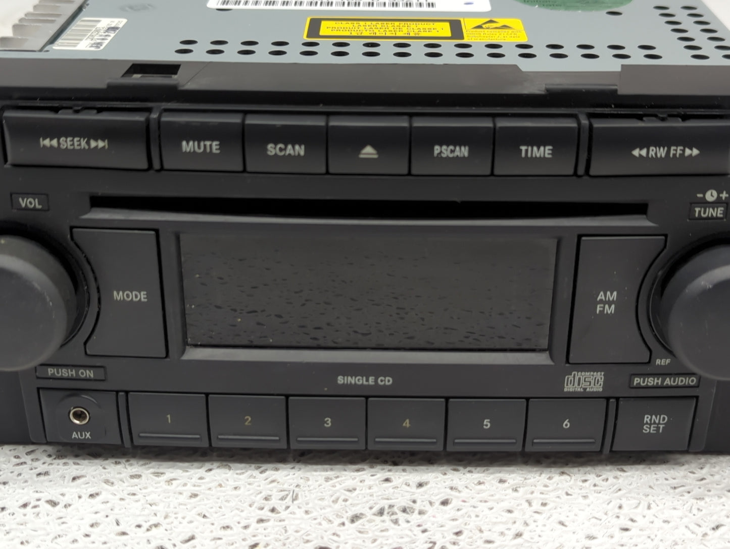 2006-2010 Chrysler Pt Cruiser Radio AM FM Cd Player Receiver Replacement P/N:P05064173AG Fits OEM Used Auto Parts - Oemuseda