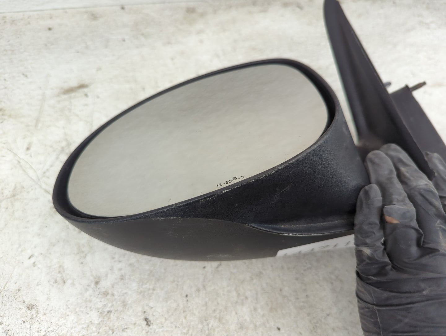 2006 Chrysler Pt Cruiser Driver Side View Mirror - Left Door Mirror OEM Used - Oemusedautoparts1.com