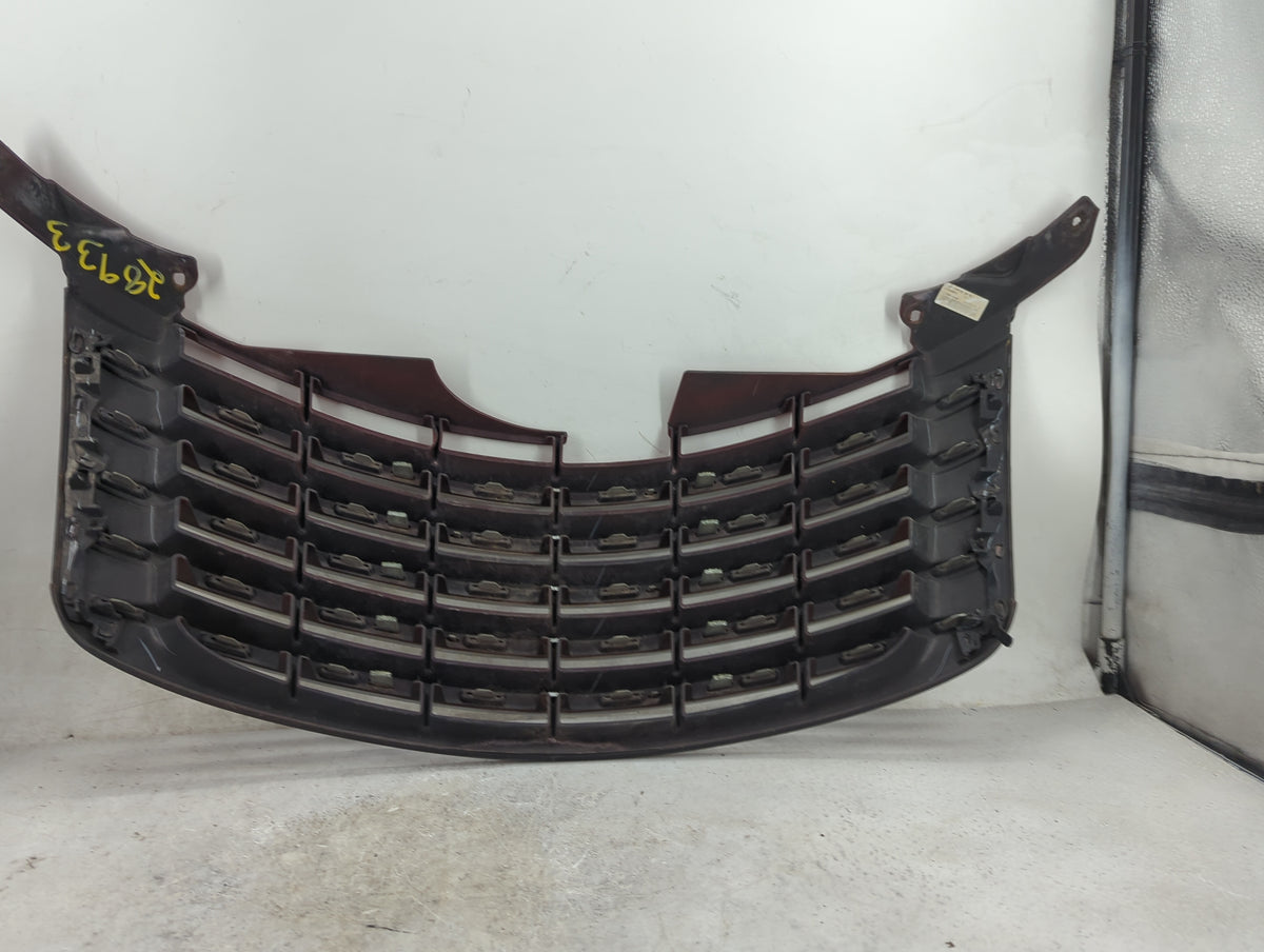 2006 Chrysler Pt Cruiser Front Grille Bumper Not Included - Oemusedautoparts1.com