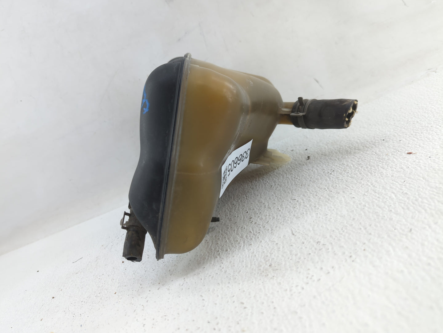 2001 Chrysler Pt Cruiser Windshield Washer Fluid Reservoir Bottle Oem - Oemusedautoparts1.com