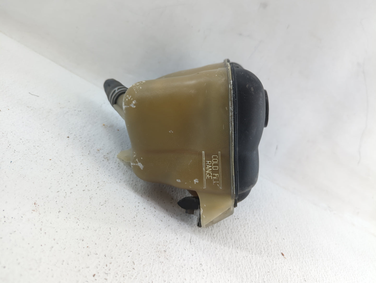 2001 Chrysler Pt Cruiser Windshield Washer Fluid Reservoir Bottle Oem - Oemusedautoparts1.com