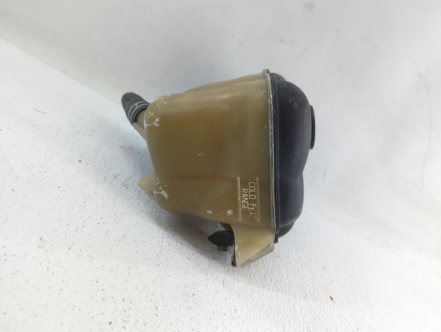 2001 Chrysler Pt Cruiser Windshield Washer Fluid Reservoir Bottle Oem - Oemusedautoparts1.com