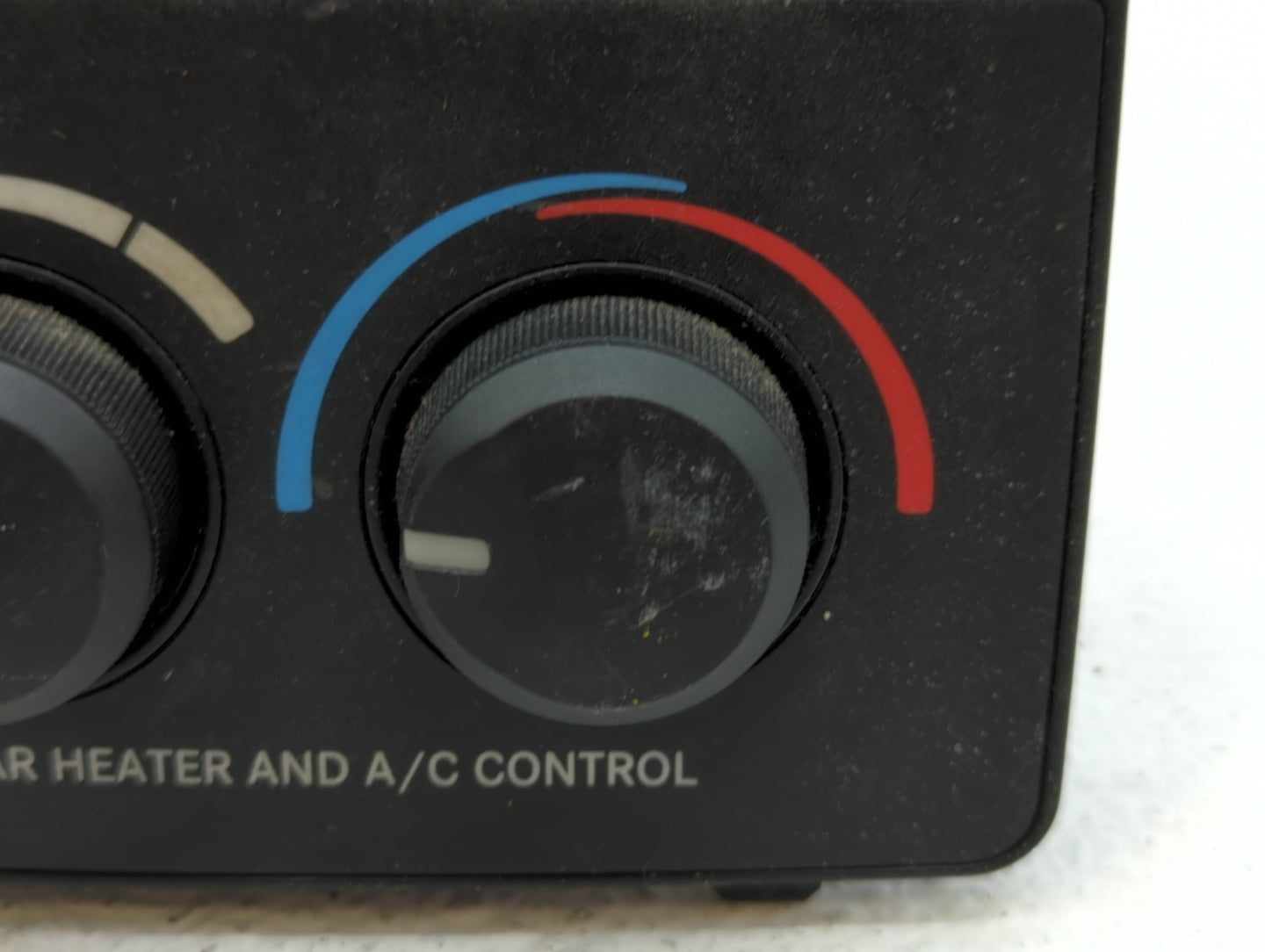 2006-2010 Chrysler Pt Cruiser Climate Control Module Temperature AC/Heater Replacement P/N:P55111844AH P04602653AD Fits OEM 