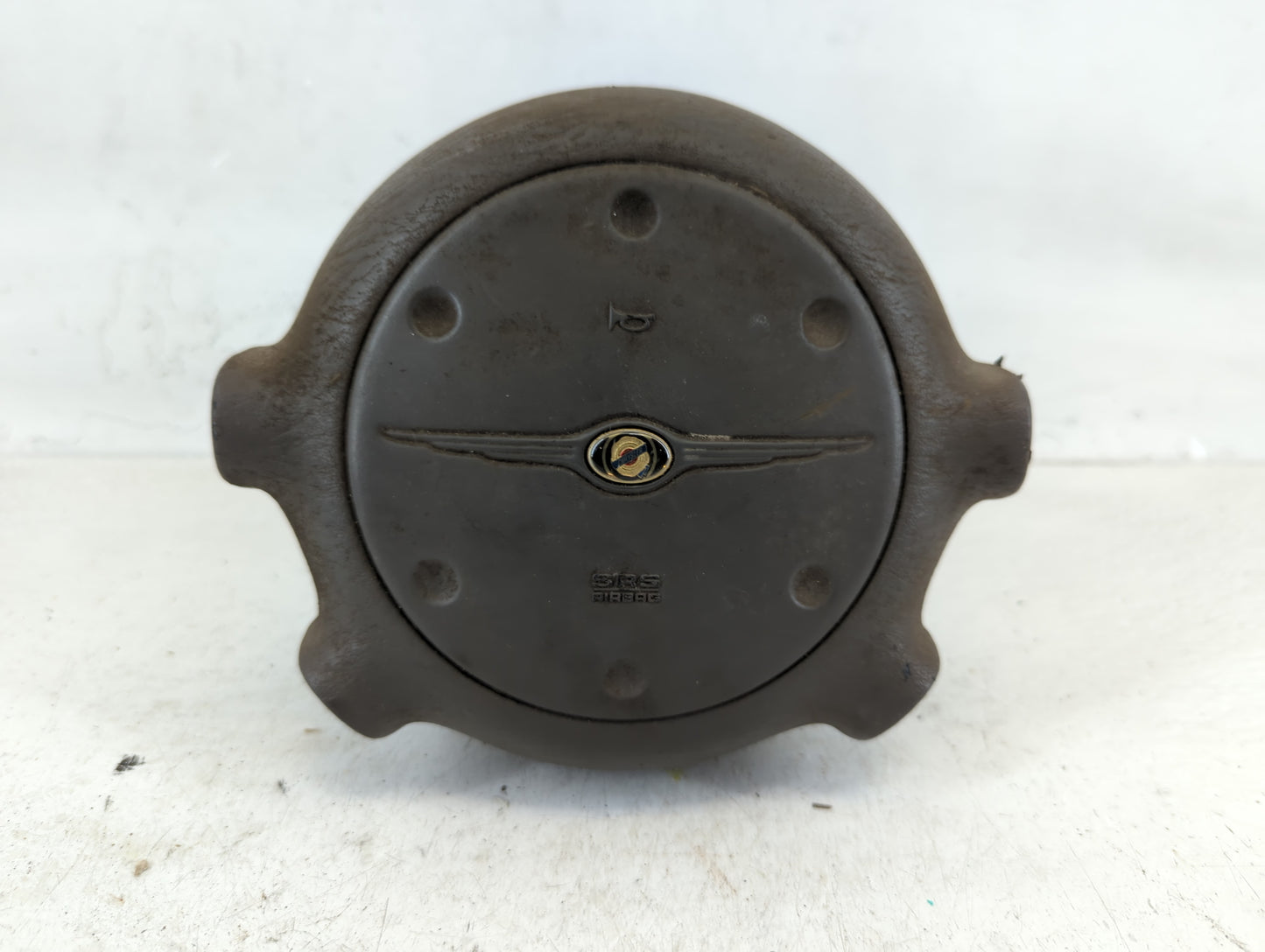 2006 Chrysler Pt Cruiser Air Bag Driver Left Steering Wheel Mounted P/N:P0UV77WL8AB 73427A Fits OEM Used Auto Parts - Oemuse