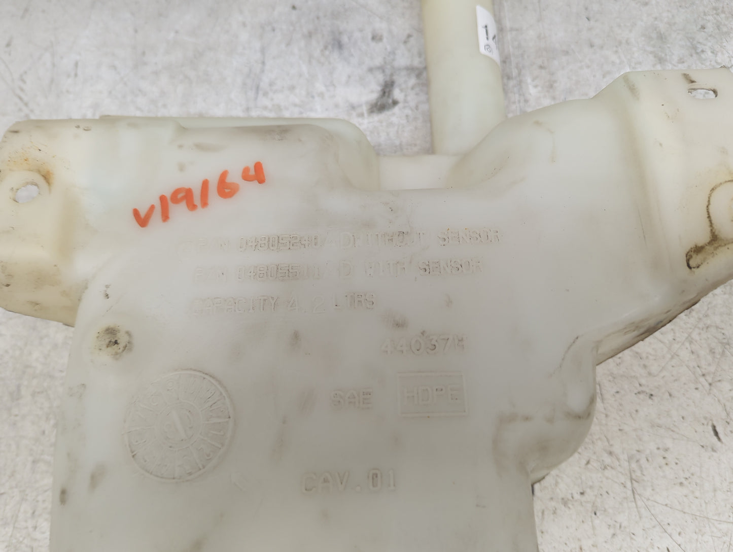 2001-2006 Chrysler Sebring Windshield Washer Fluid Reservoir Bottle 1482279 - Oemusedautoparts1.com