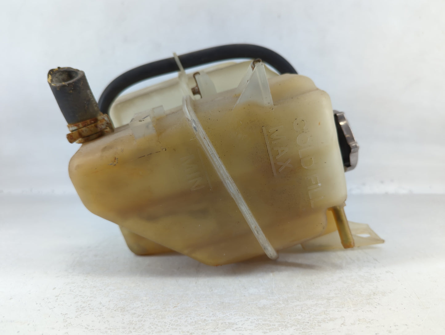 2001-2006 Chrysler Sebring Windshield Washer Fluid Reservoir Bottle Oem - Oemusedautoparts1.com