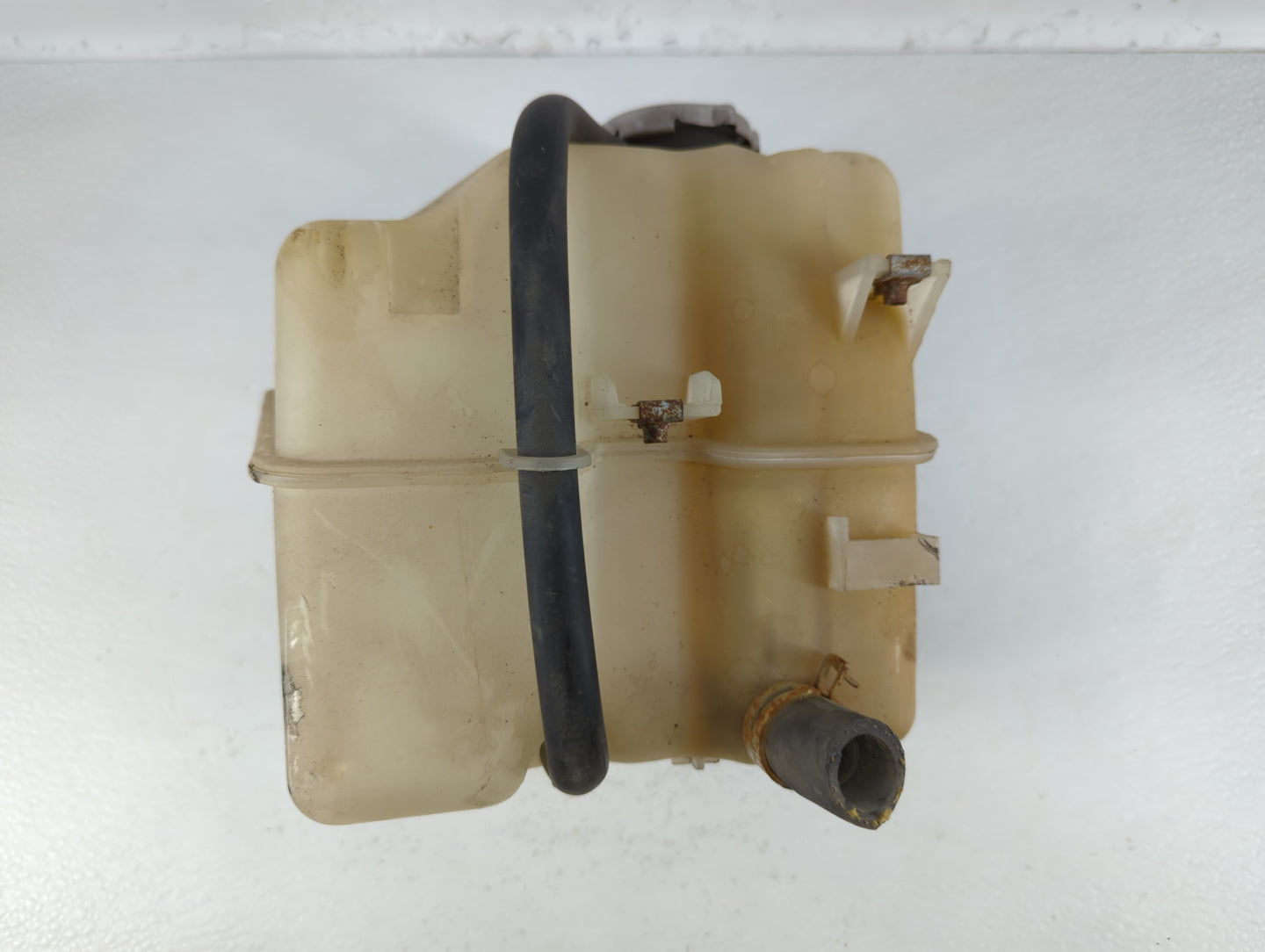 2001-2006 Chrysler Sebring Windshield Washer Fluid Reservoir Bottle Oem - Oemusedautoparts1.com