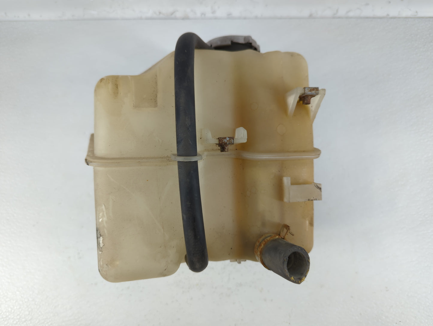 2001-2006 Chrysler Sebring Windshield Washer Fluid Reservoir Bottle Oem - Oemusedautoparts1.com