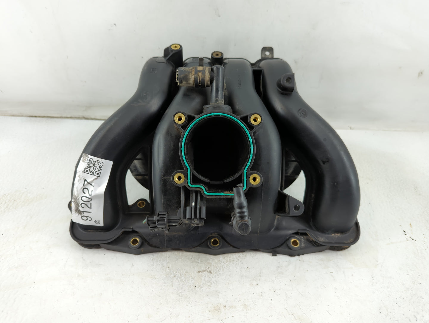 2006 Chrysler Stratus Air Intake Manifold P/N:SP5372 Fits Fits 2003 2004 2005 OEM Used Auto Parts - Oemusedautoparts1.com