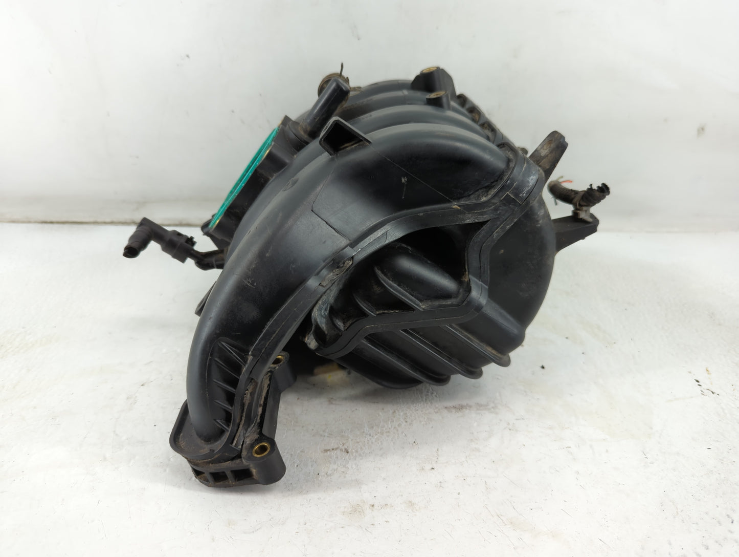 2006 Chrysler Stratus Air Intake Manifold P/N:SP5372 Fits Fits 2003 2004 2005 OEM Used Auto Parts - Oemusedautoparts1.com