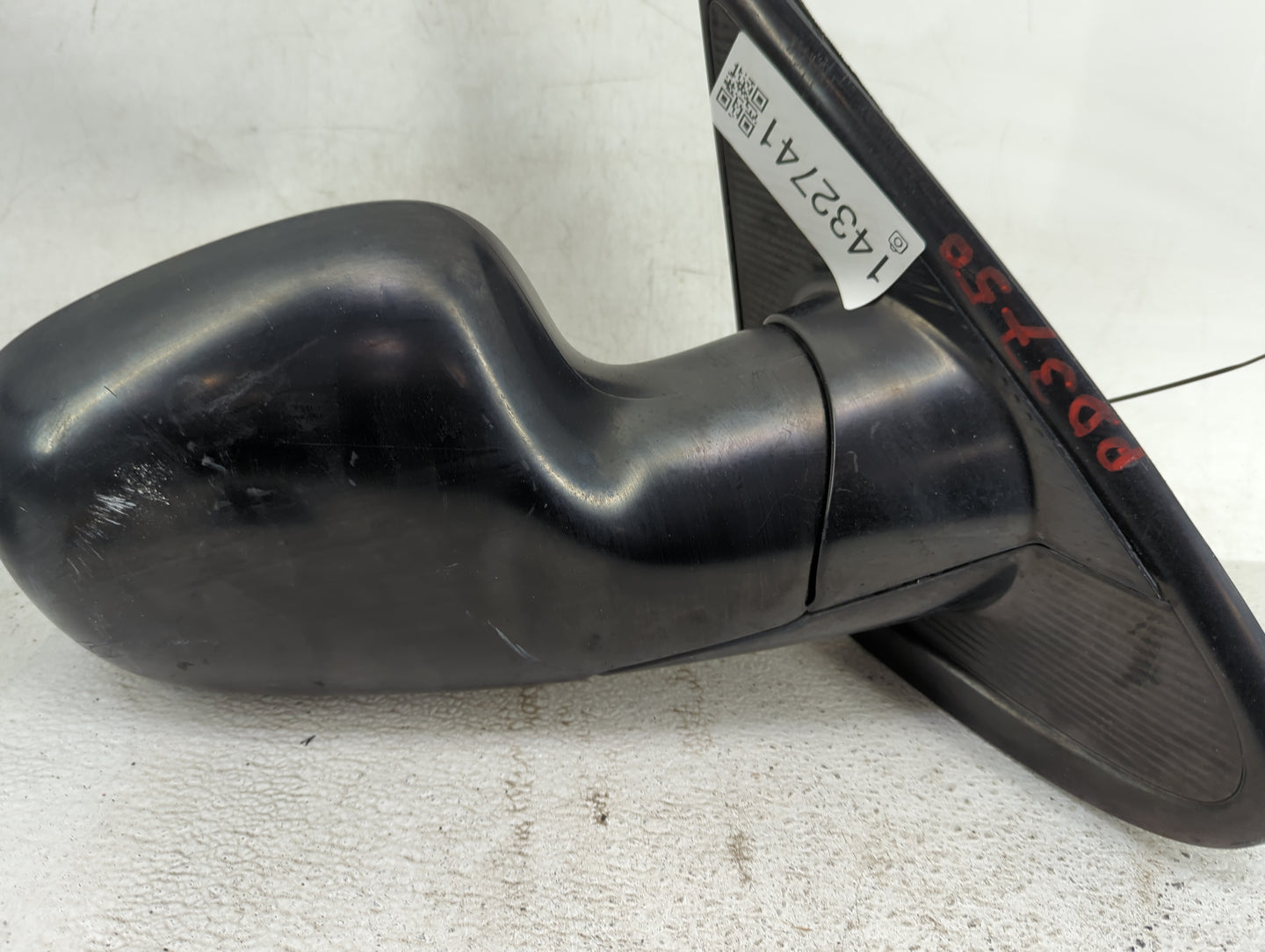 2006 Chrysler Town and Country Passenger Side View Mirror - Right Door Mirror OEM Used - Oemusedautoparts1.com