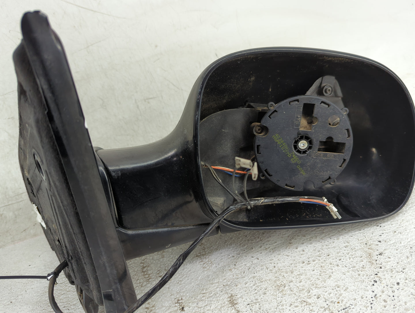 2006 Chrysler Town and Country Passenger Side View Mirror - Right Door Mirror OEM Used - Oemusedautoparts1.com