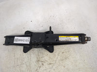 2006 Chrysler Town And Country Spare Scissor Car Jack - Oemusedautoparts1.com