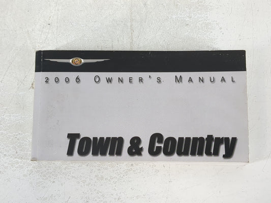 2006 Chrysler Town & Country Owners Manual Book Guide P/N:81-026-0616 OEM Used Auto Parts - Oemusedautoparts1.com