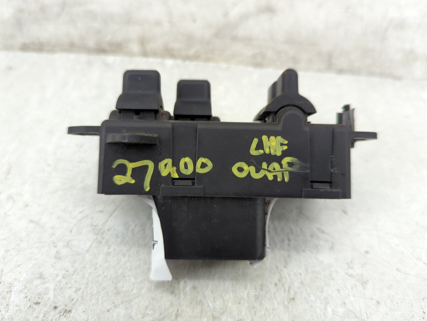 2004-2007 Chrysler Town & Country Master Power Window Switch Replacement Driver Side Left P/N:04685732AC 746-79703-4 Fits OE