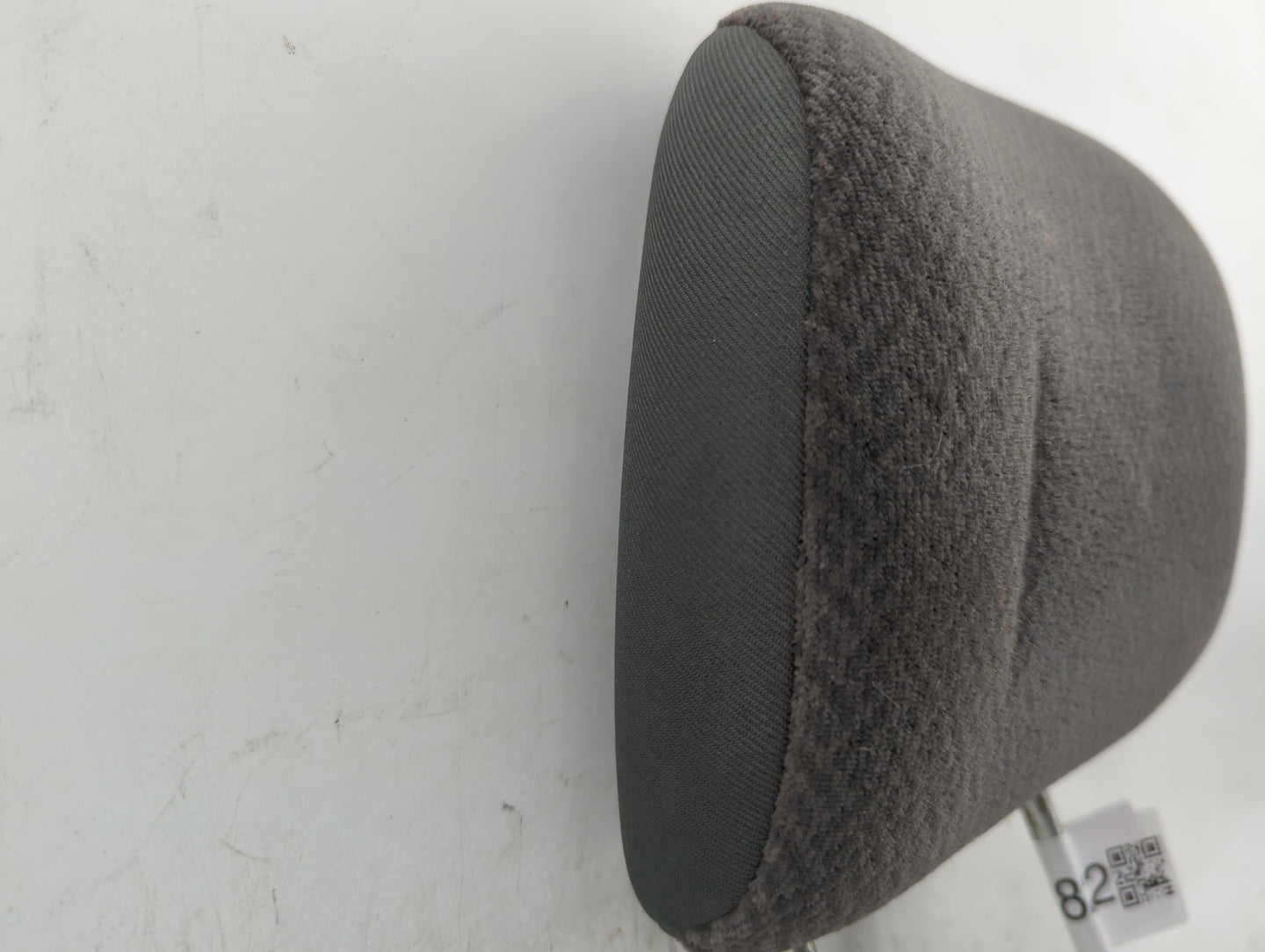 2005-2007 Chrysler Town & Country Headrest Head Rest Front Driver Passenger Seat Fits Fits 2005 2006 2007 OEM Used Auto Part