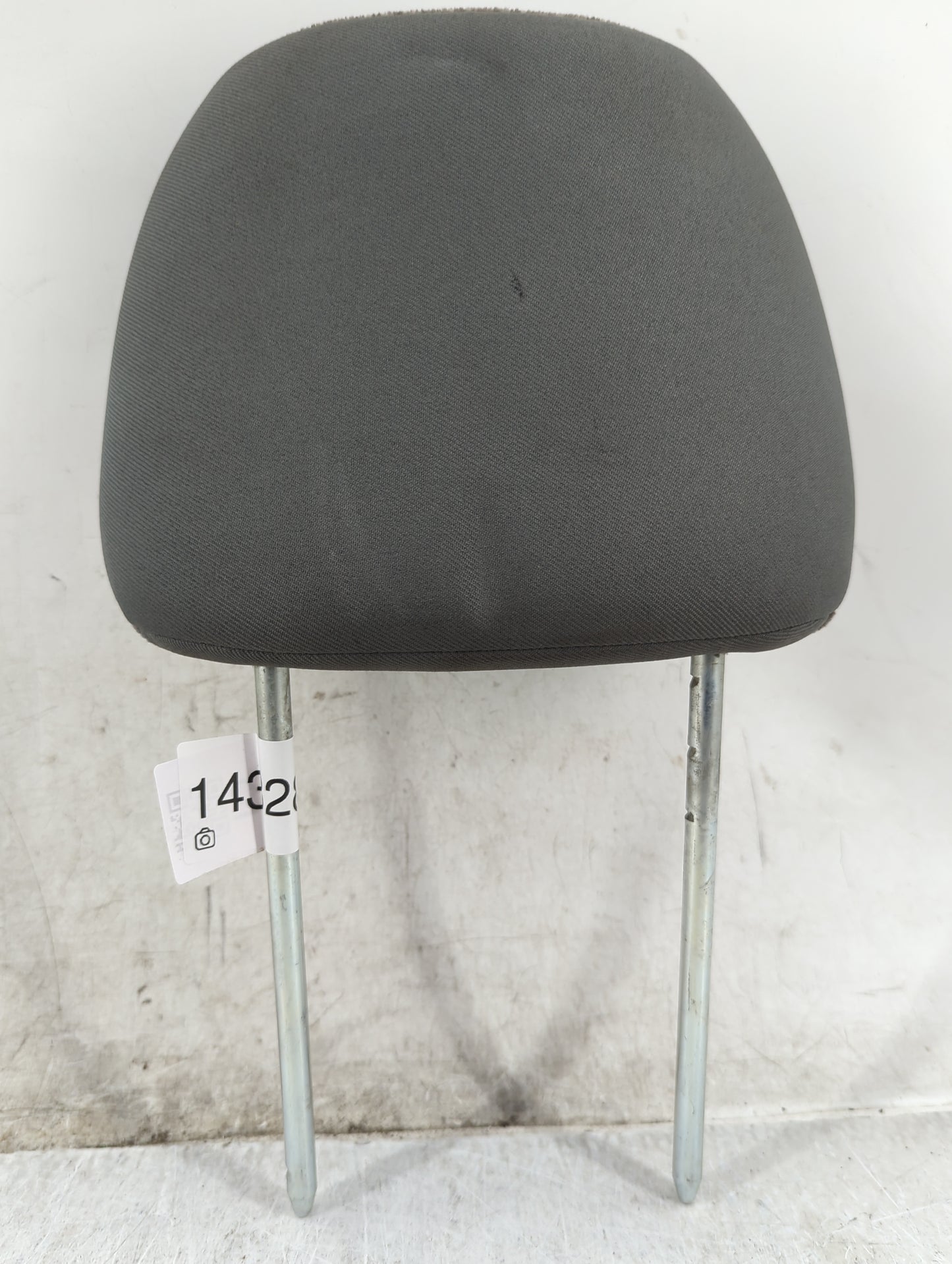 2005-2007 Chrysler Town & Country Headrest Head Rest Front Driver Passenger Seat Fits Fits 2005 2006 2007 OEM Used Auto Part