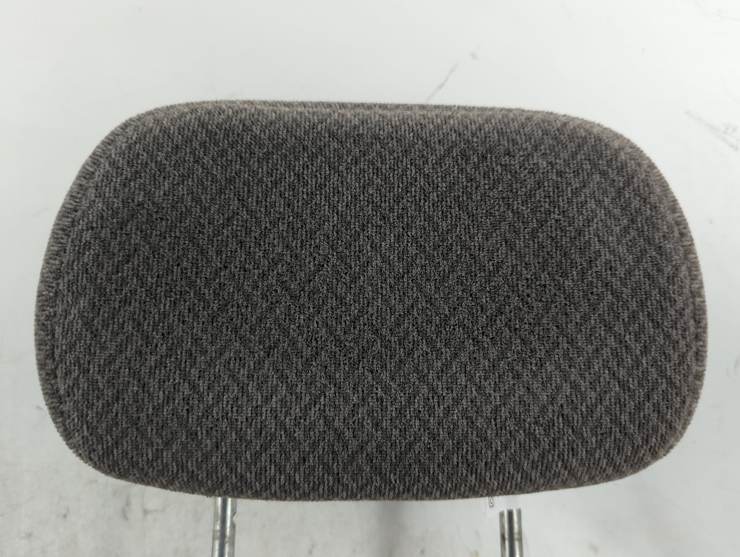 2005-2007 Chrysler Town & Country Headrest Head Rest Front Driver Seat - Oemusedautoparts1.com