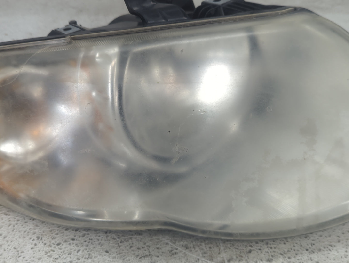 2001 Town & Country Passenger Right Oem Head Light Headlight Lamp - Oemusedautoparts1.com