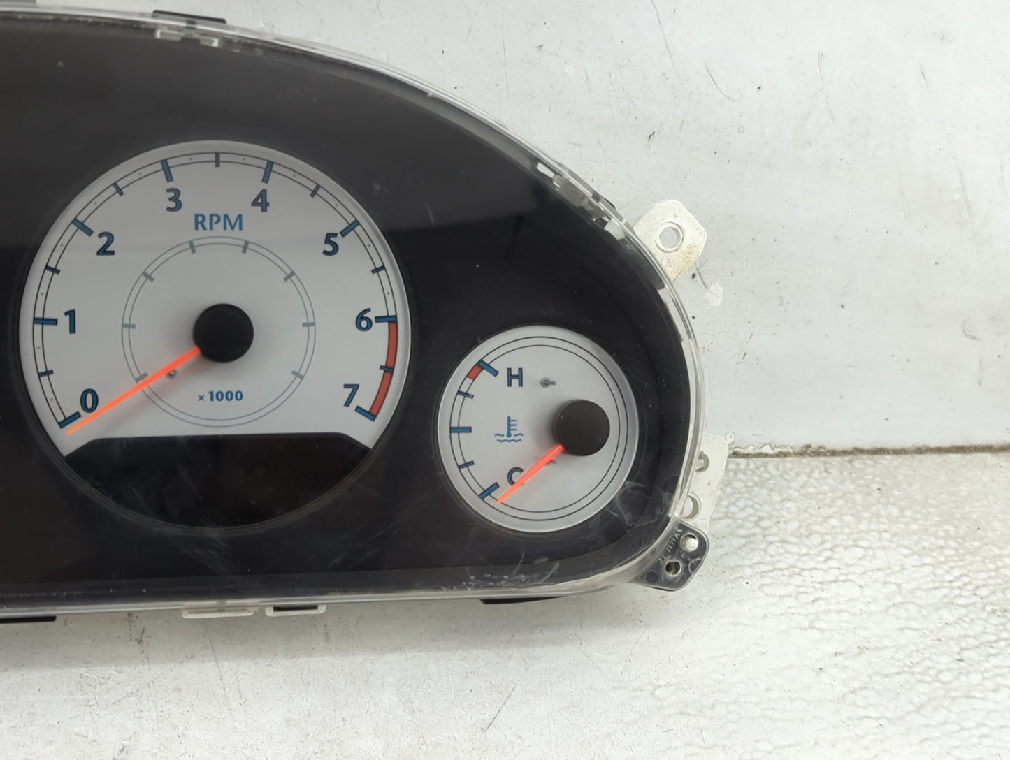 2006-2007 Chrysler Town & Country Instrument Cluster Speedometer Gauges P/N:P56044975AD R975AD Miles: Fits Fits 2006 2007 OE