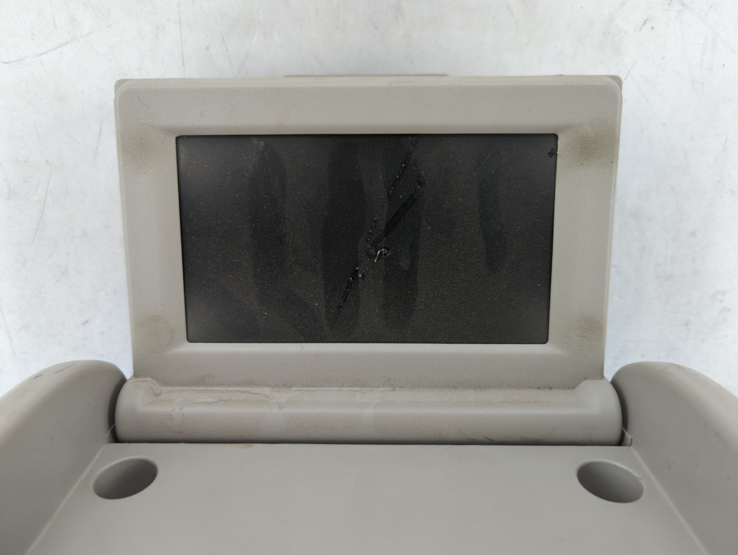 2005-2006 Chrysler Town & Country Information Display Screen Light Grey - Oemusedautoparts1.com