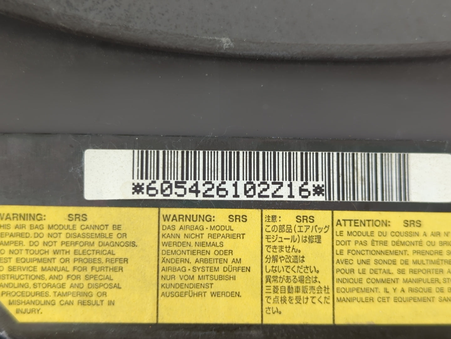 2006-2007 Chrysler Town & Country Air Bag Driver Left Steering Wheel Mounted Fits Fits 2006 2007 OEM Used Auto Parts - Oemus
