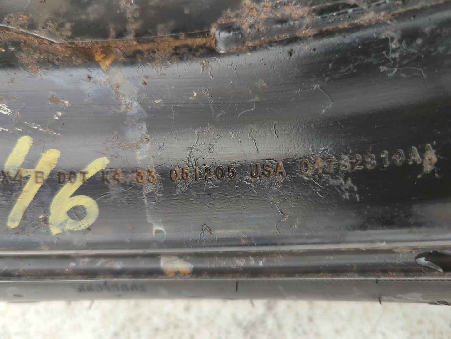 2006 Chrysler 300 Chr300 Spare Donut Tire Wheel Rim Oem - Oemusedautoparts1.com
