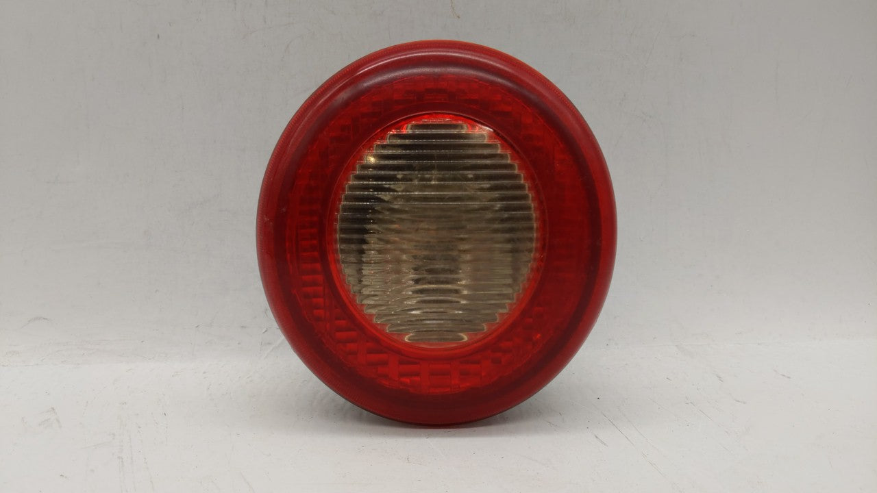 2006-2011 Chevrolet Hhr Tail Light Assembly Passenger Right OEM P/N:16532504 A Fits Fits 2006 2007 2008 2009 2010 2011 OEM U