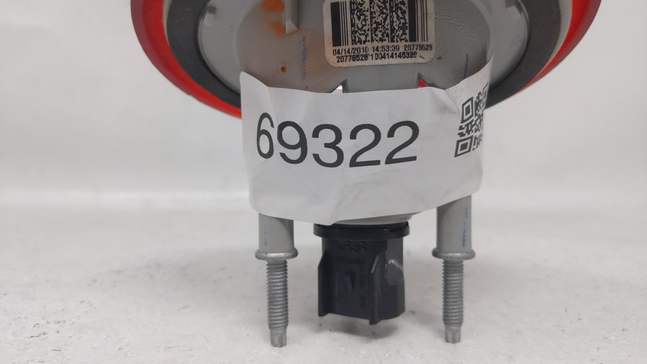 2006-2011 Chevrolet Hhr Tail Light Assembly Driver Left OEM Fits Fits 2006 2007 2008 2009 2010 2011 OEM Used Auto Parts - Oe