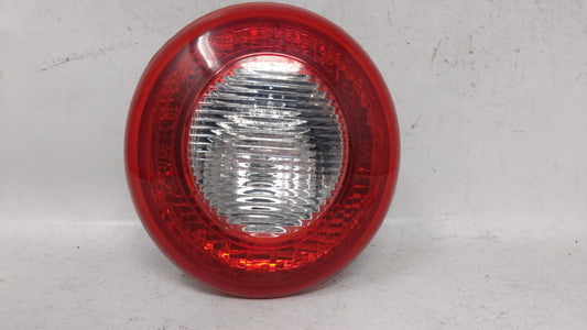 2006-2011 Chevrolet Hhr Tail Light Assembly Driver Left OEM Fits Fits 2006 2007 2008 2009 2010 2011 OEM Used Auto Parts - Oe