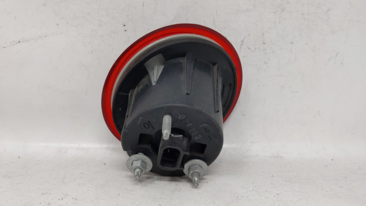 2006-2011 Chevrolet Hhr Tail Light Assembly Passenger Right OEM Fits Fits 2006 2007 2008 2009 2010 2011 OEM Used Auto Parts 