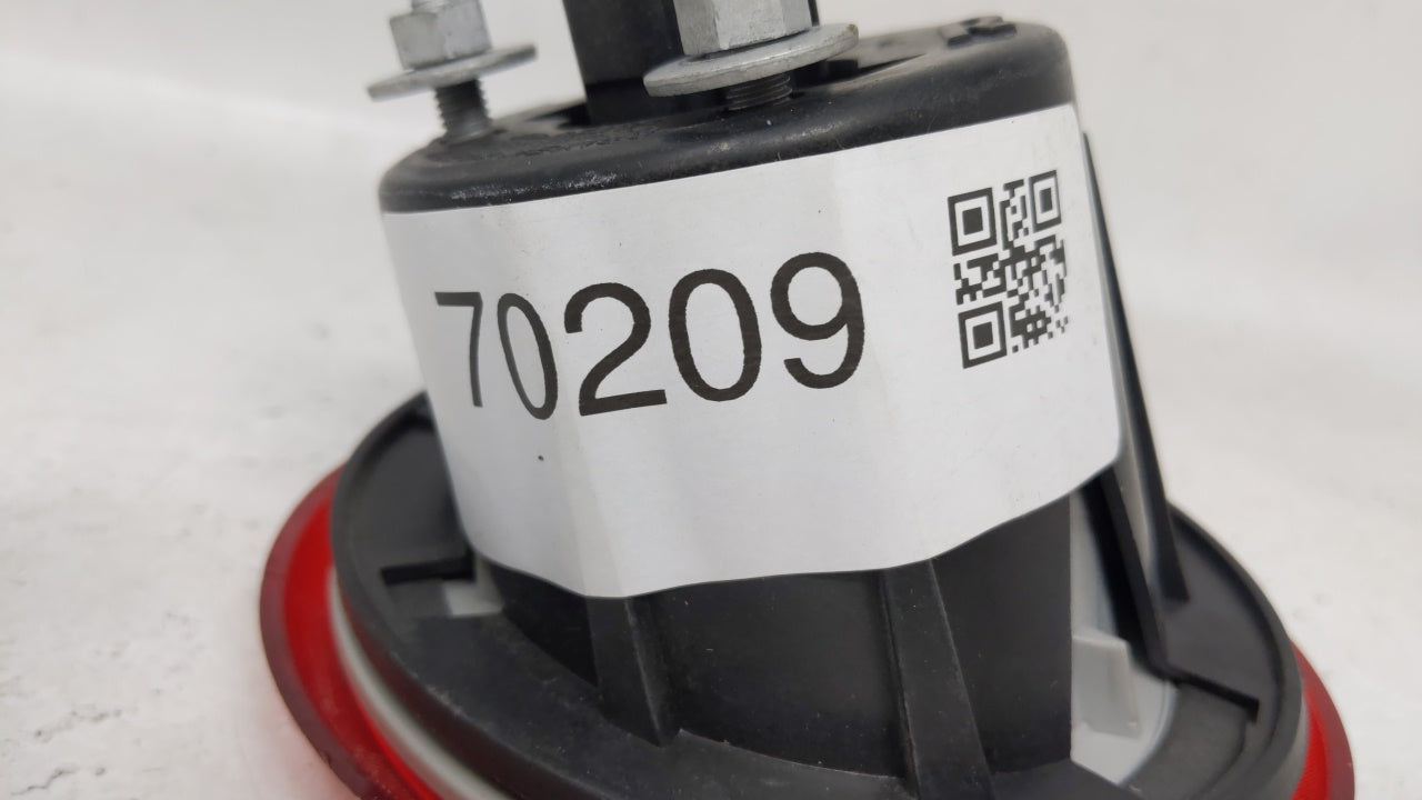 2006-2011 Chevrolet Hhr Tail Light Assembly Passenger Right OEM Fits Fits 2006 2007 2008 2009 2010 2011 OEM Used Auto Parts 