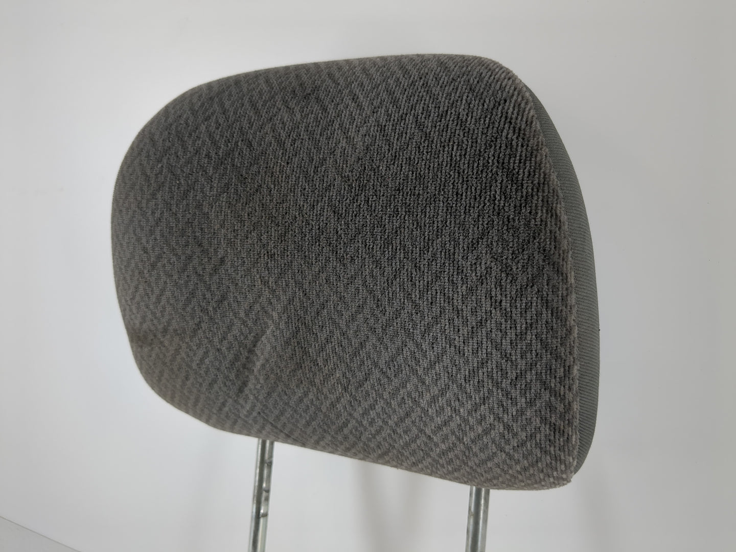 2005-2007 Dodge Caravan Headrest Head Rest Front Driver Passenger Seat Fits Fits 2005 2006 2007 OEM Used Auto Parts - Oemuse
