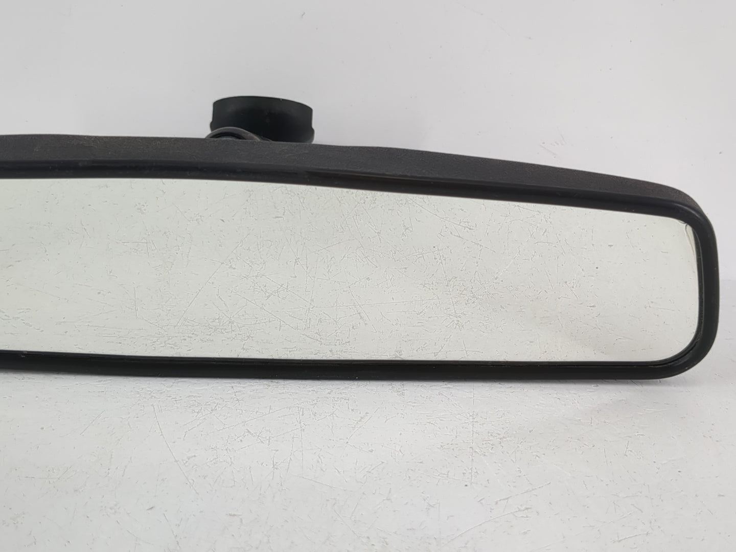 2006 Dodge Caravan Interior Rear View Mirror Replacement OEM P/N:E8011083 Fits OEM Used Auto Parts - Oemusedautoparts1.com